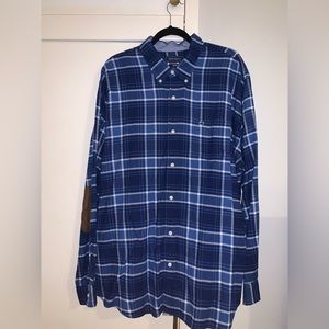 CROWN AND IVY BUTTON DOWN